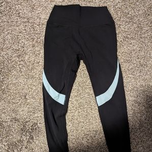 BuffBunny leggings from the Frozen collection